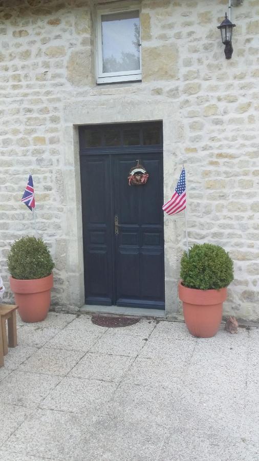 Neuville-au-Plain Chambre De Rose - Le Refuge Des Parachutistes - En Bordure Du Marais المظهر الخارجي الصورة